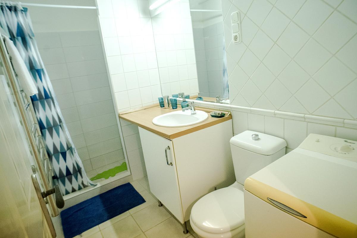 At The Deak Ferenc Ter Appartement *